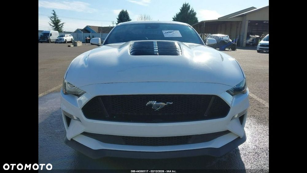 Ford Mustang 2019 photo 2