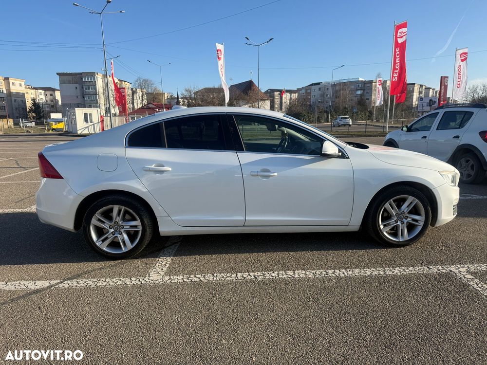 Volvo S60 D2 Start-Stop Kinetic - 1
