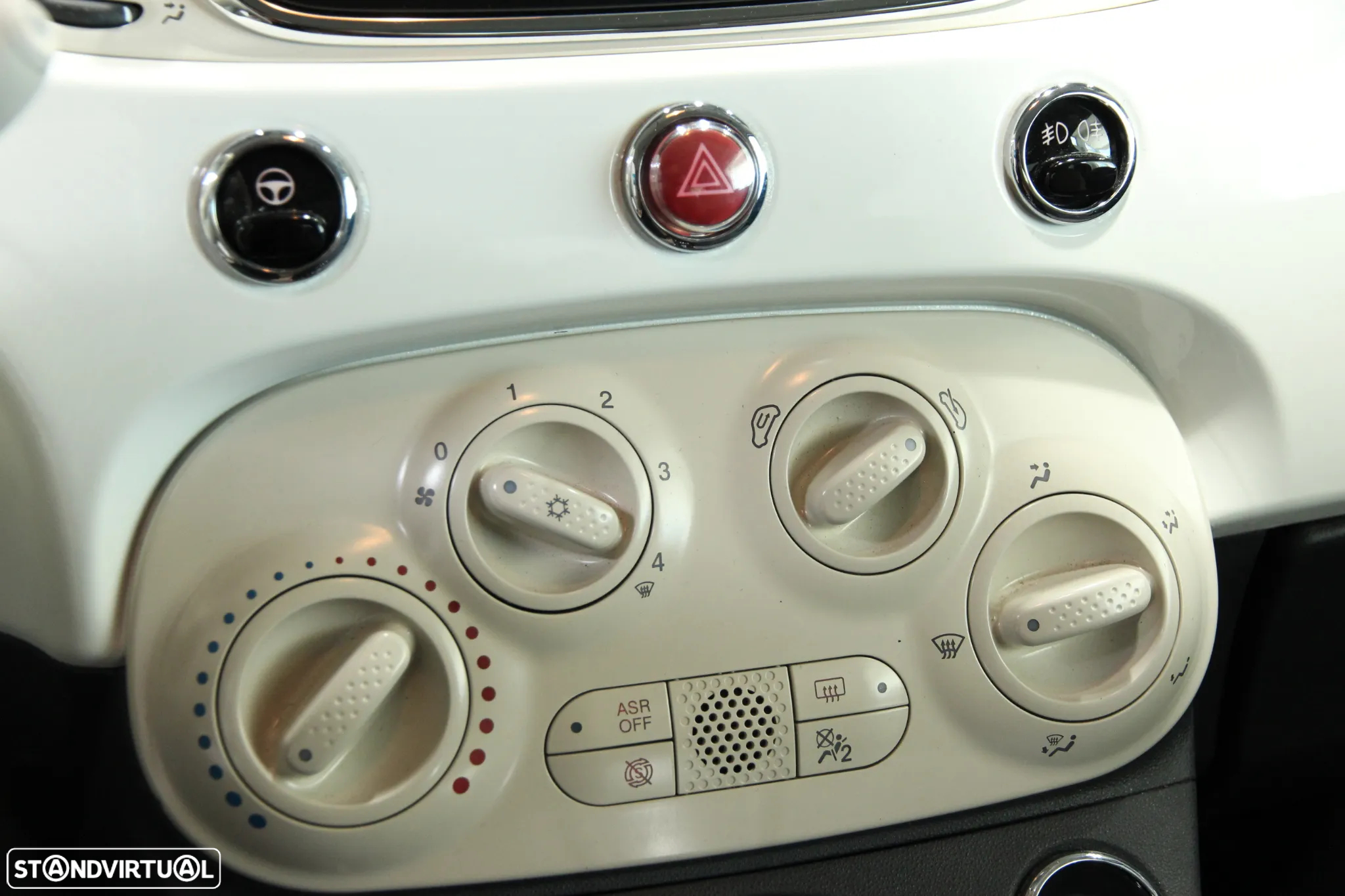 Fiat 500C 1.3 MJ Lounge S&S - 12