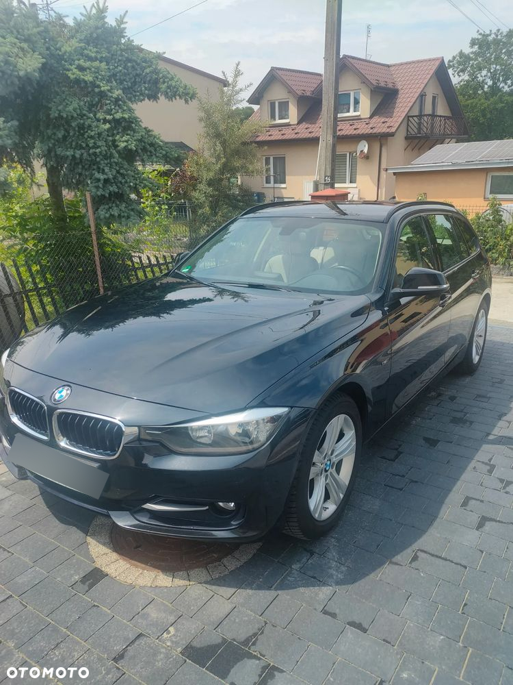 BMW Seria 3 320d Sport Line - 3