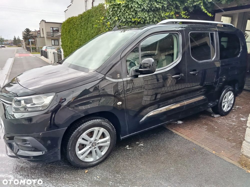 Toyota Proace City Verso 1.5 D-4D L2 Team Deutschland 7-Sitzer - 35