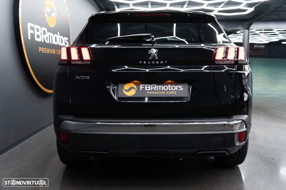 Peugeot 3008 BlueHDi 130 Stop & Start EAT8 Allure - 4