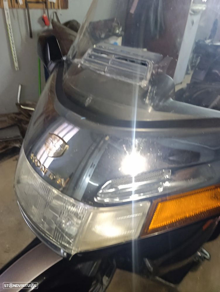 Honda Goldwing GL 1500 se - 5