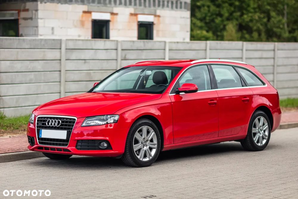 Audi A4 Avant - 11