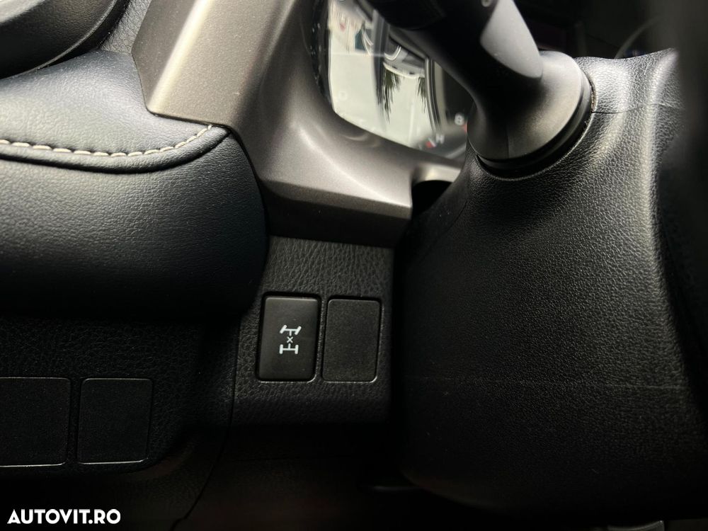 Toyota RAV4 - 14