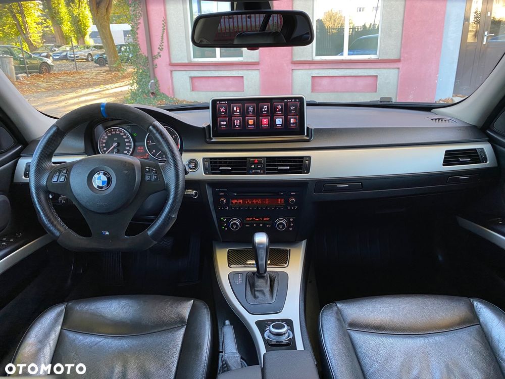 BMW Seria 3 - 25