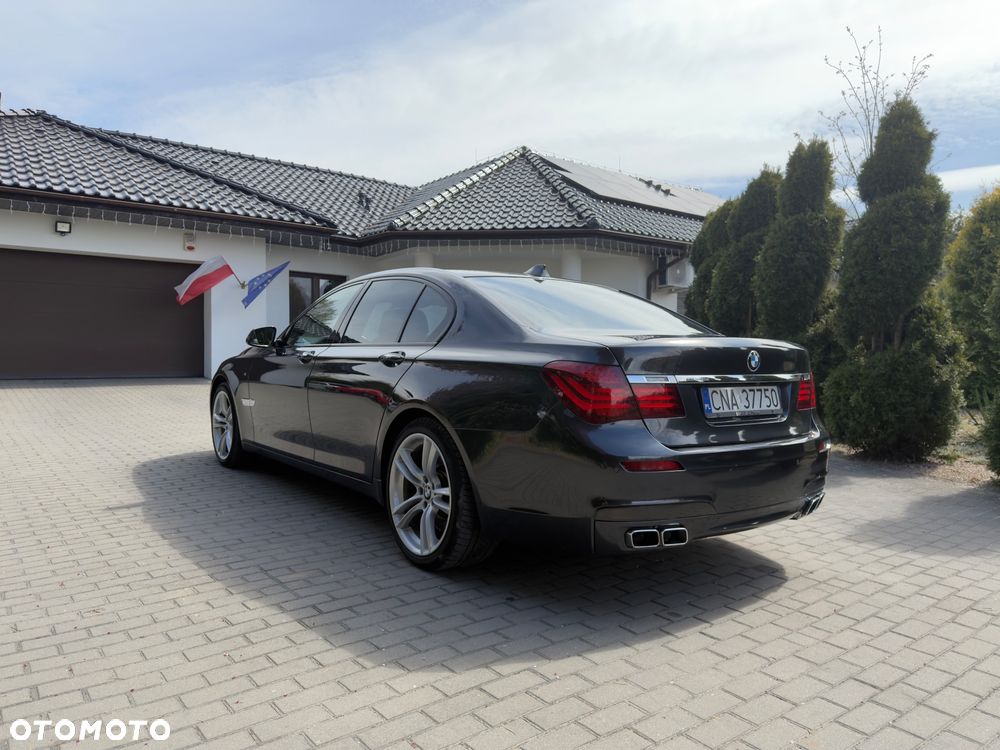 BMW Seria 7 750d xDrive - 11