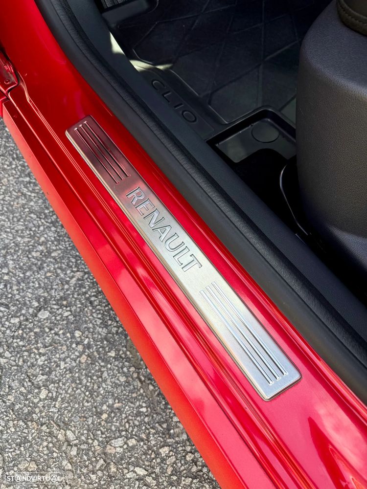 Renault Clio - 13