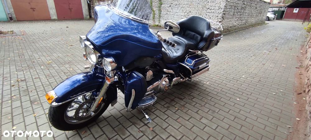 Harley-Davidson FLH Electra Glide - 6