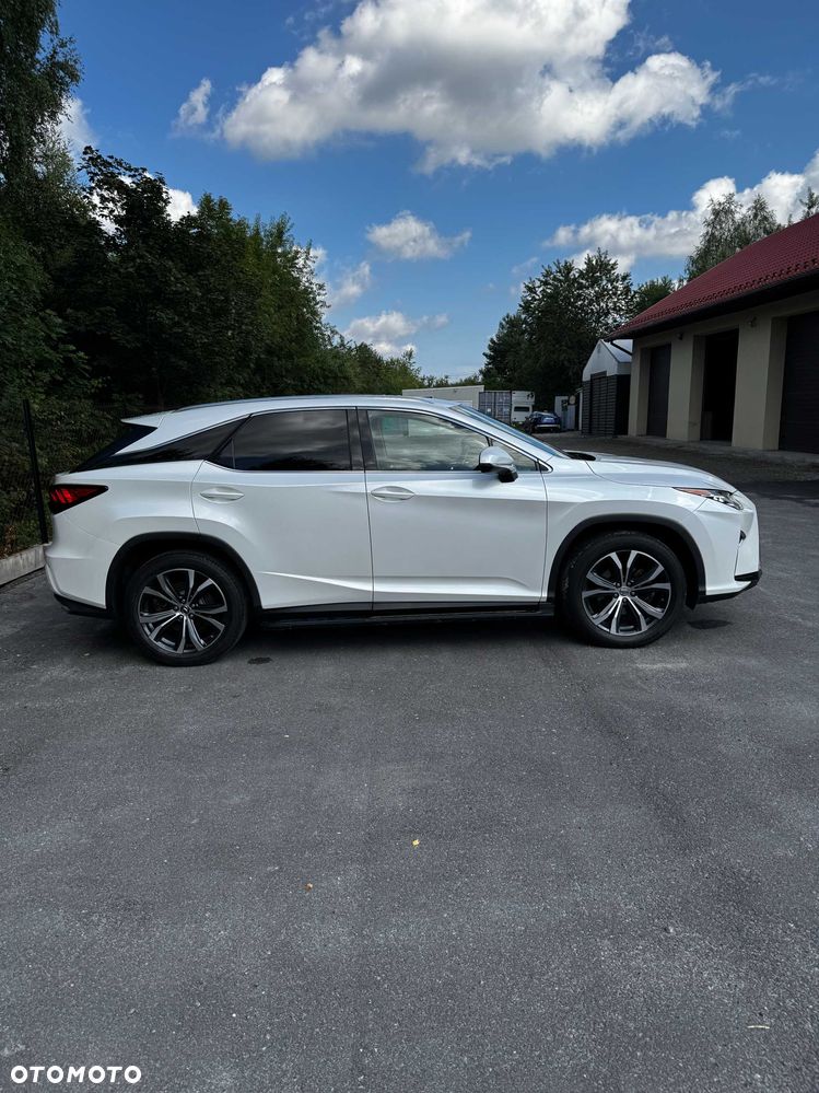 Lexus RX - 4