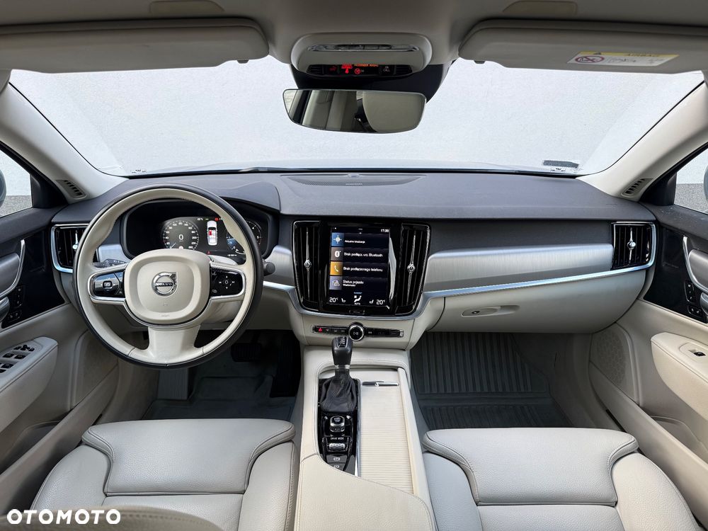 Volvo S90 D4 SCR Momentum Pro - 16
