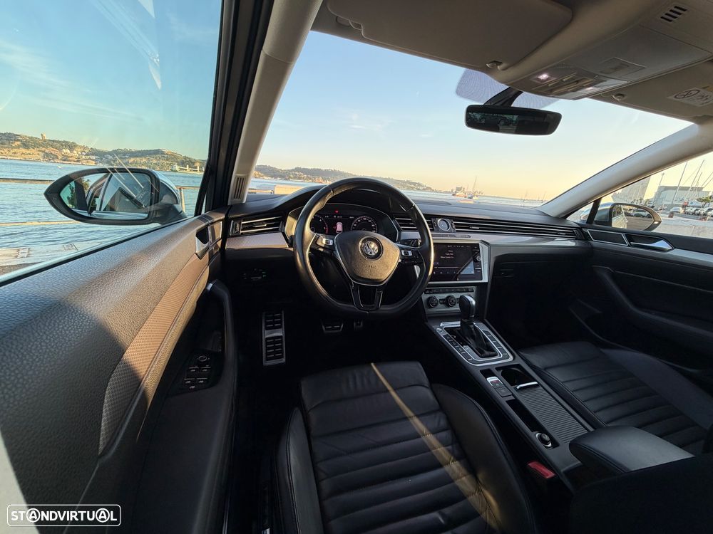 VW Passat Alltrack 2.0 TDI DSG 4Motion - 22