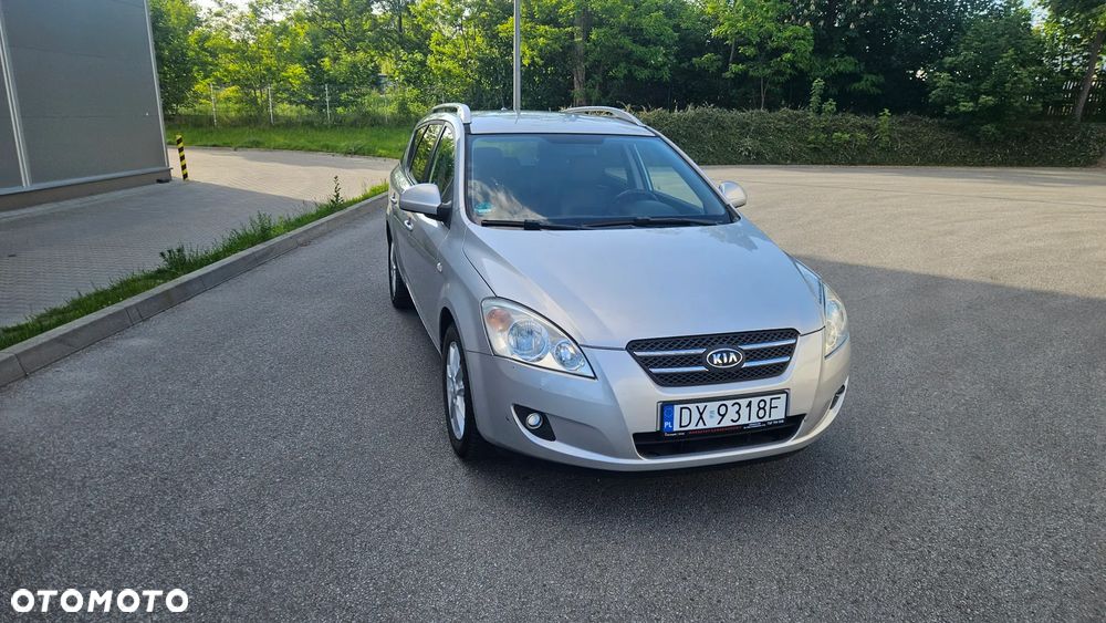 Kia Ceed - 7