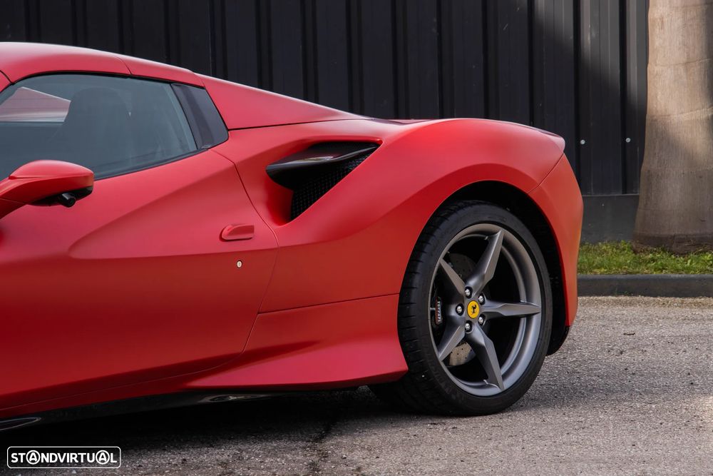 Ferrari F8 Tributo Standard - 26