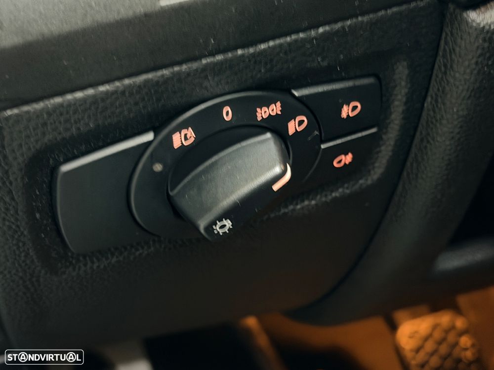 BMW 120 d DPF Edition Sport - 16