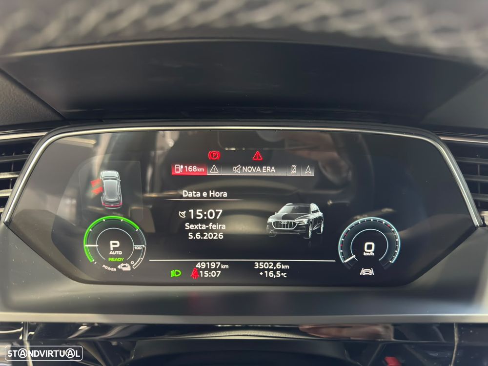 Audi e-tron 55 quattro S line - 25