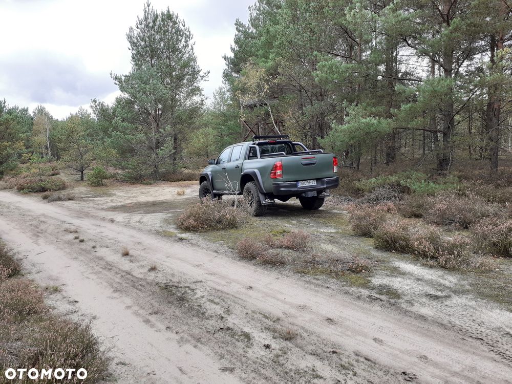Toyota Hilux 2.4 D-4D Extra Cab DLX 4x4 - 4
