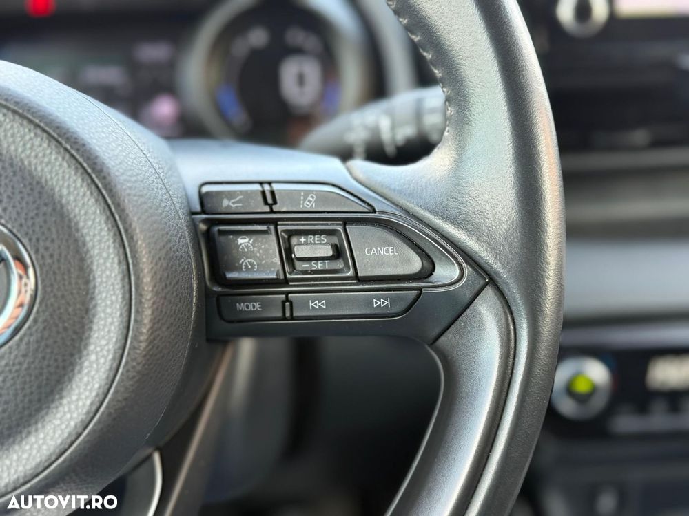 Toyota Yaris - 20
