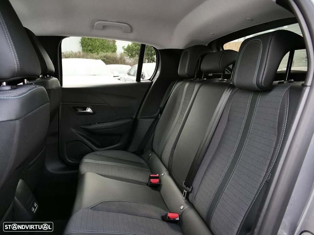 Peugeot e-208 50 kWh Allure - 28