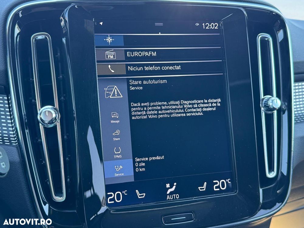 Volvo XC 40 T5 Twin Engine DKG R-Design - 35