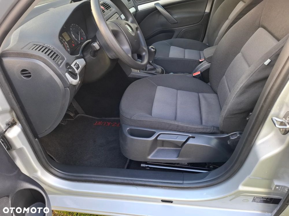 Skoda Octavia 1.4 Ambiente - 11