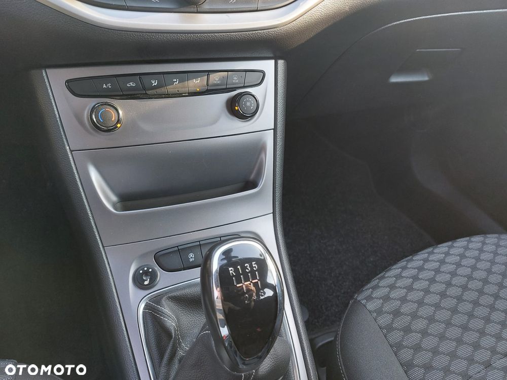 Opel Astra 1.6 D (CDTI) Selection - 16