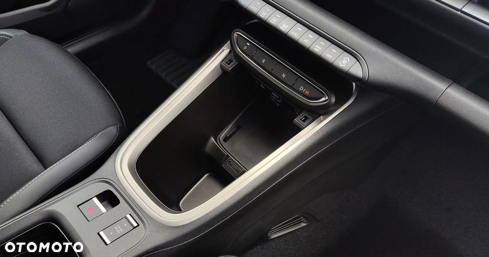 Jeep Avenger 1.2 T3 mHEV Summit FWD eDCT6 - 19