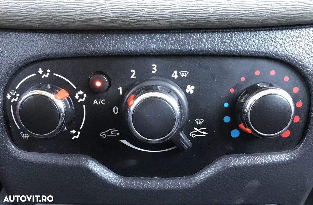 Dacia Lodgy SCe 100 Ambiance - 25