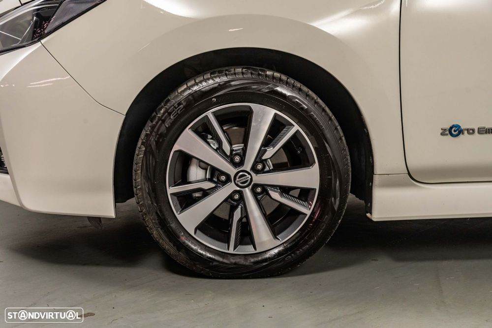 Nissan Leaf N-Connecta - 18
