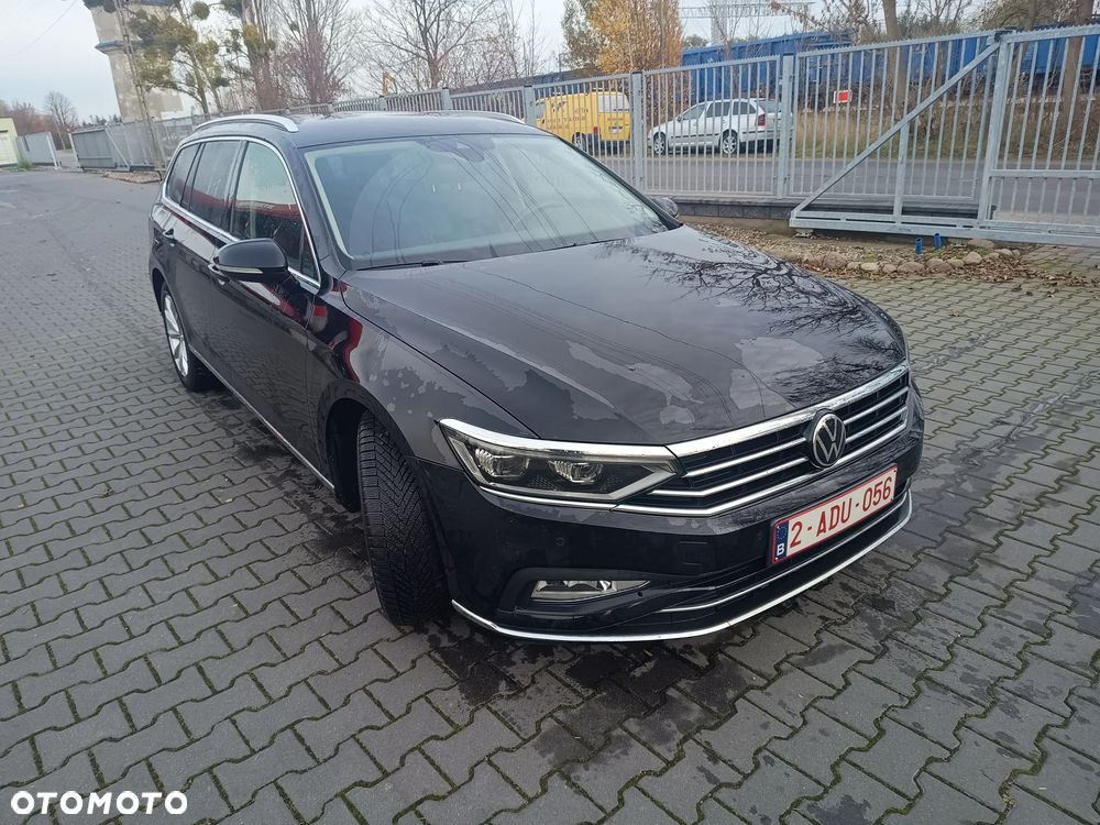 Volkswagen Passat - 16