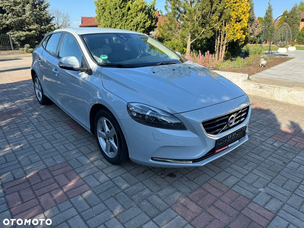 Volvo V40 D3 You - 2
