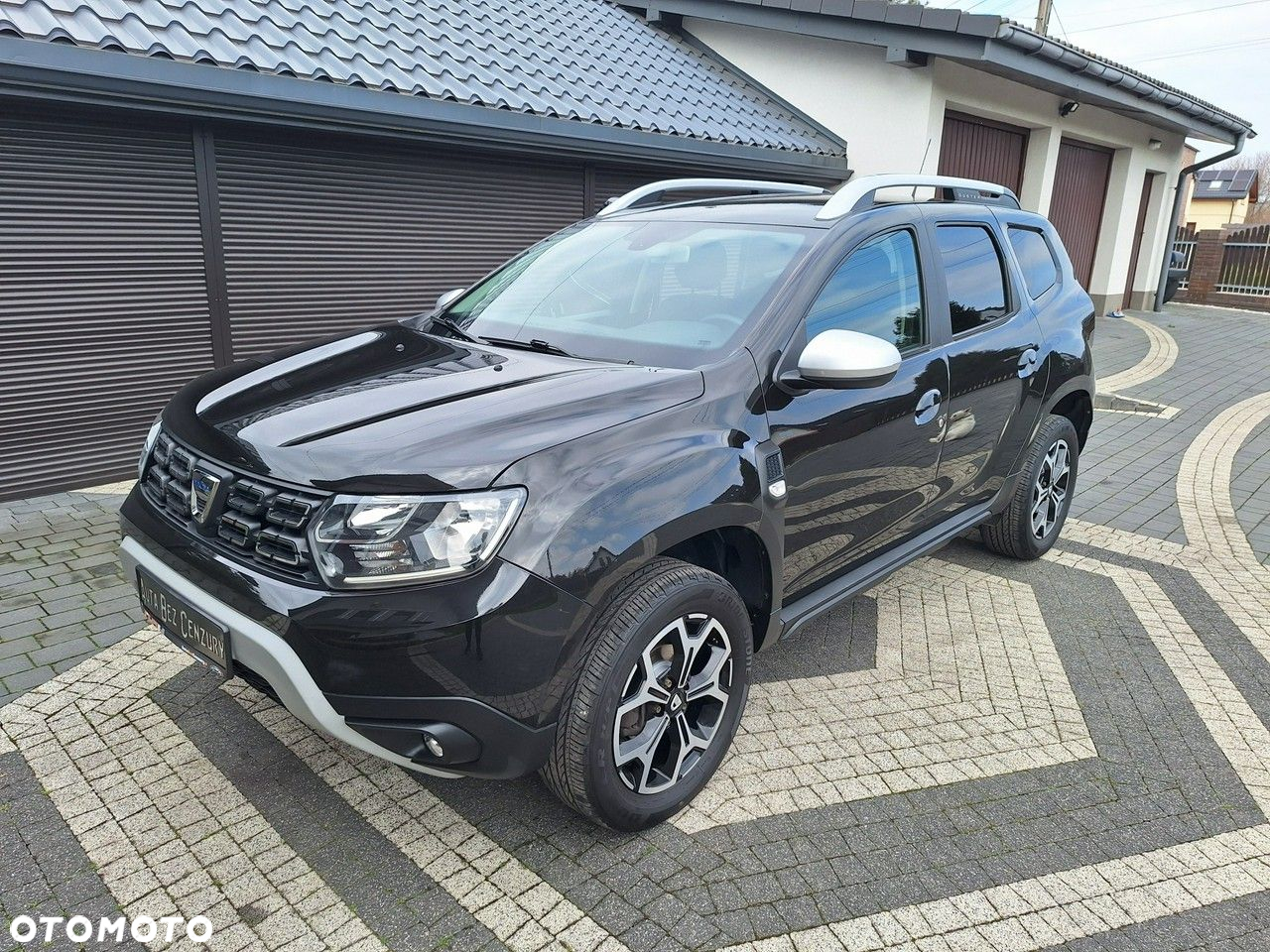 Dacia Duster 1.6 SCe Prestige - 23