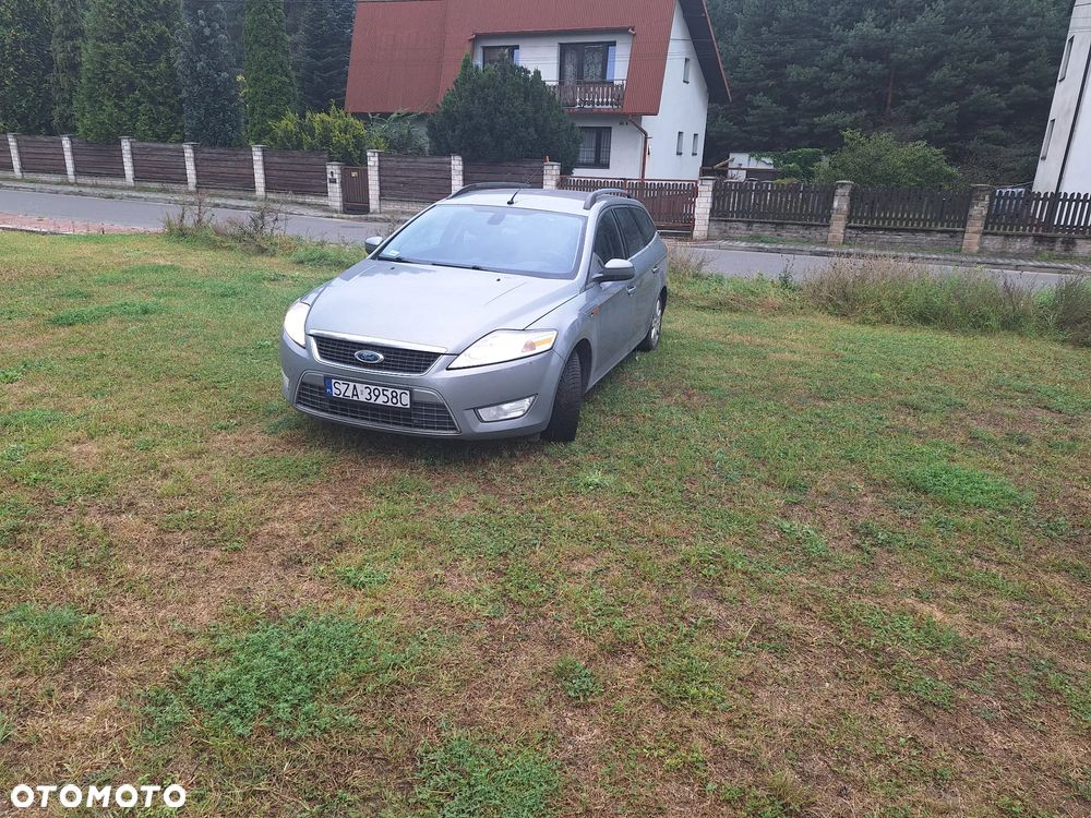 Ford Mondeo 2.0 Trend - 10