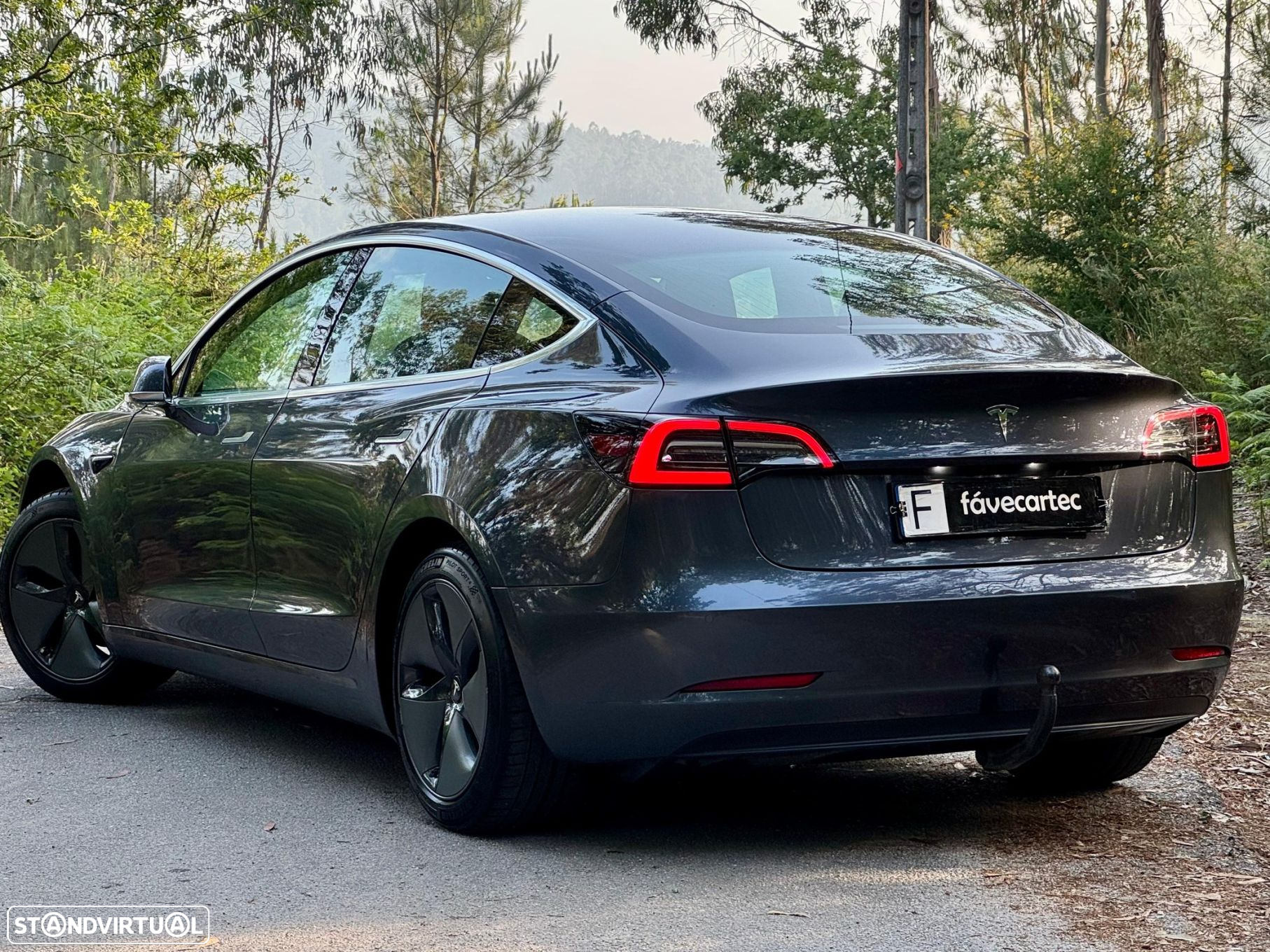 Tesla Model 3 Standard Range Plus RWD - 4