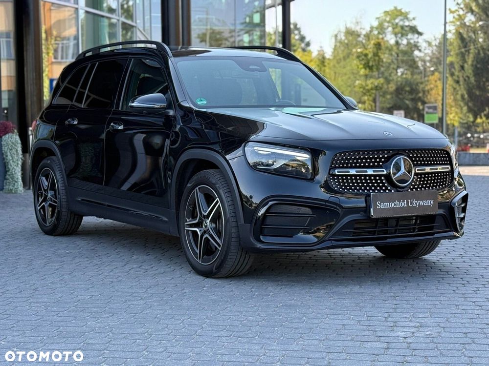 Mercedes-Benz GLB 250 mHEV 4-Matic AMG Line 8G-DCT - 3