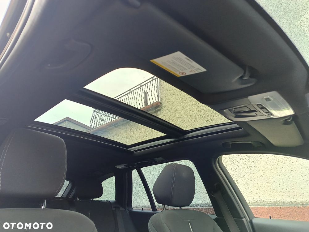 BMW Seria 3 320d Sport-Aut Blue Performance Sport Line - 17