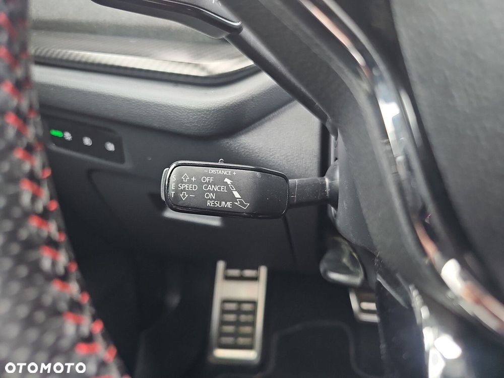 Skoda Octavia 2.0 TDI 4x4 RS DSG - 34