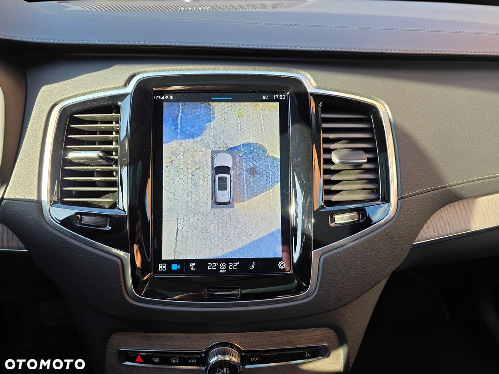 Volvo XC 90 B5 D AWD Ultimate Bright - 13