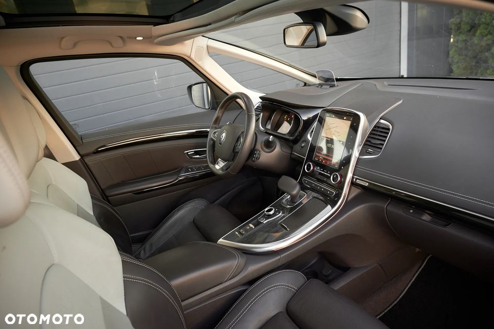 Renault Espace 1.6 TCE Initiale Paris EDC 7os - 23