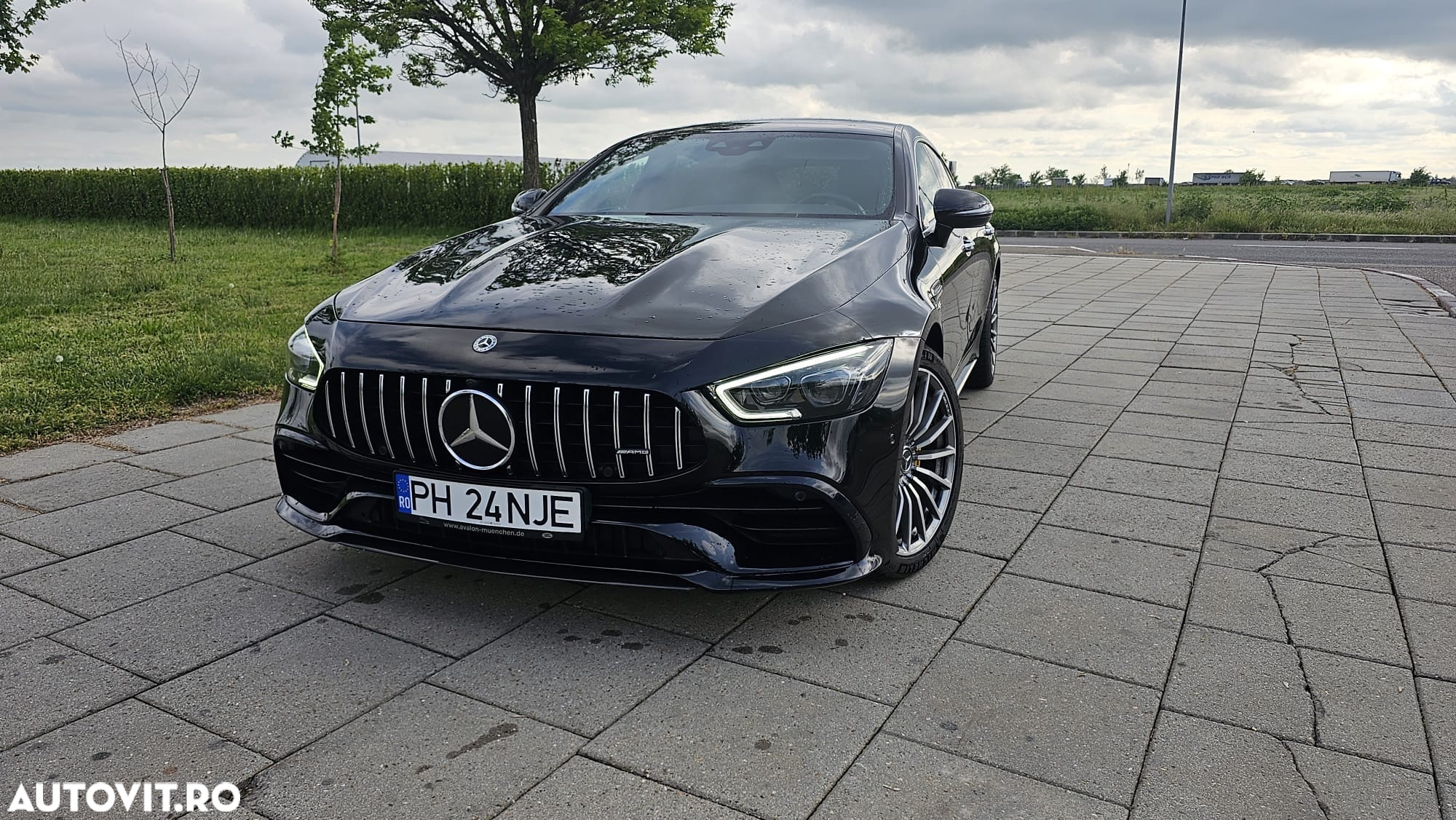 Mercedes-Benz AMG GT 43 4MATIC+ MHEV - 23