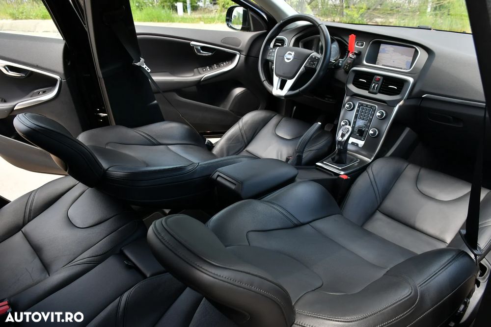 Volvo V40 D2 ECO Summum - 21