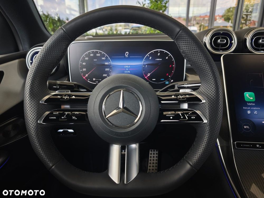 Mercedes-Benz GLC - 13