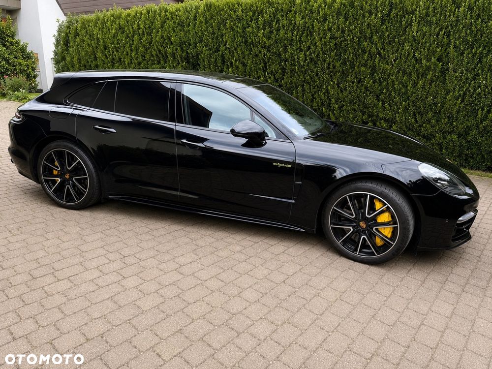 Porsche Panamera Turbo S E-Hybrid - 3