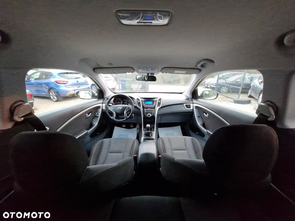 Hyundai i30 1.6 CRDi Comfort - 21