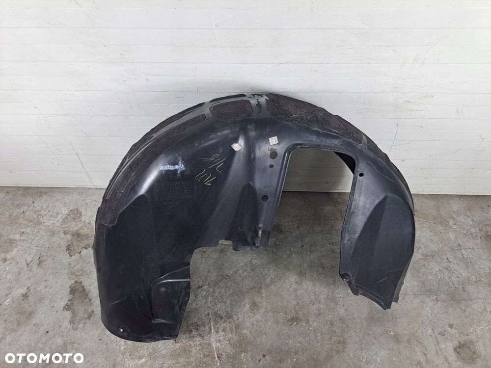 NADKOLE TYŁ TYLNE PRAWE LANCIA THEMA II 68084290 - 2