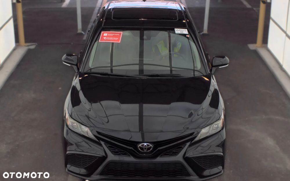 Toyota Camry 2.5 Hybrid Prestige CVT - 3