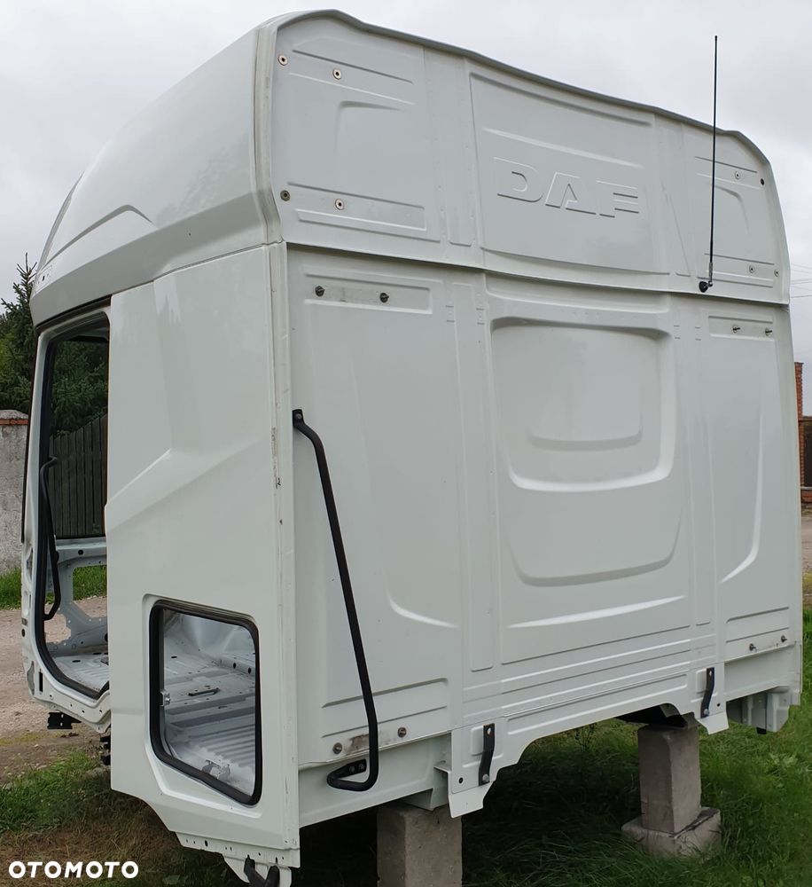 XG KABINA GOŁA SZKIELET DAF XG - 6