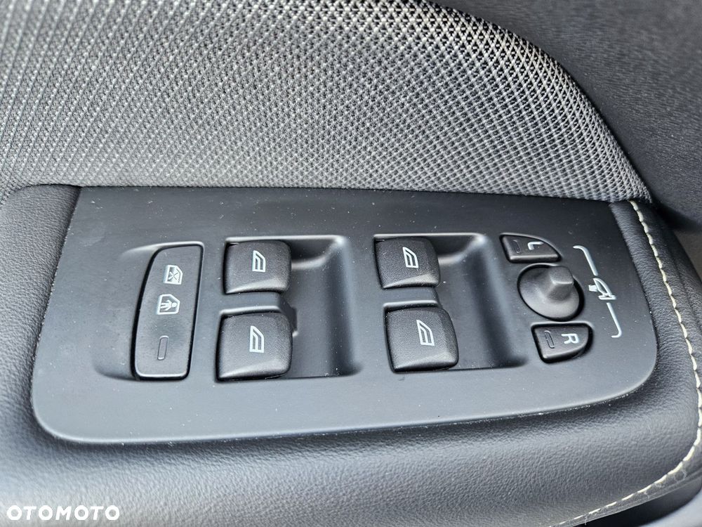 Volvo XC 60 - 28