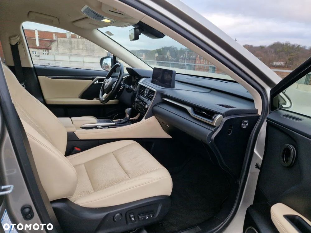 Lexus RX 300 F-Impression - 14