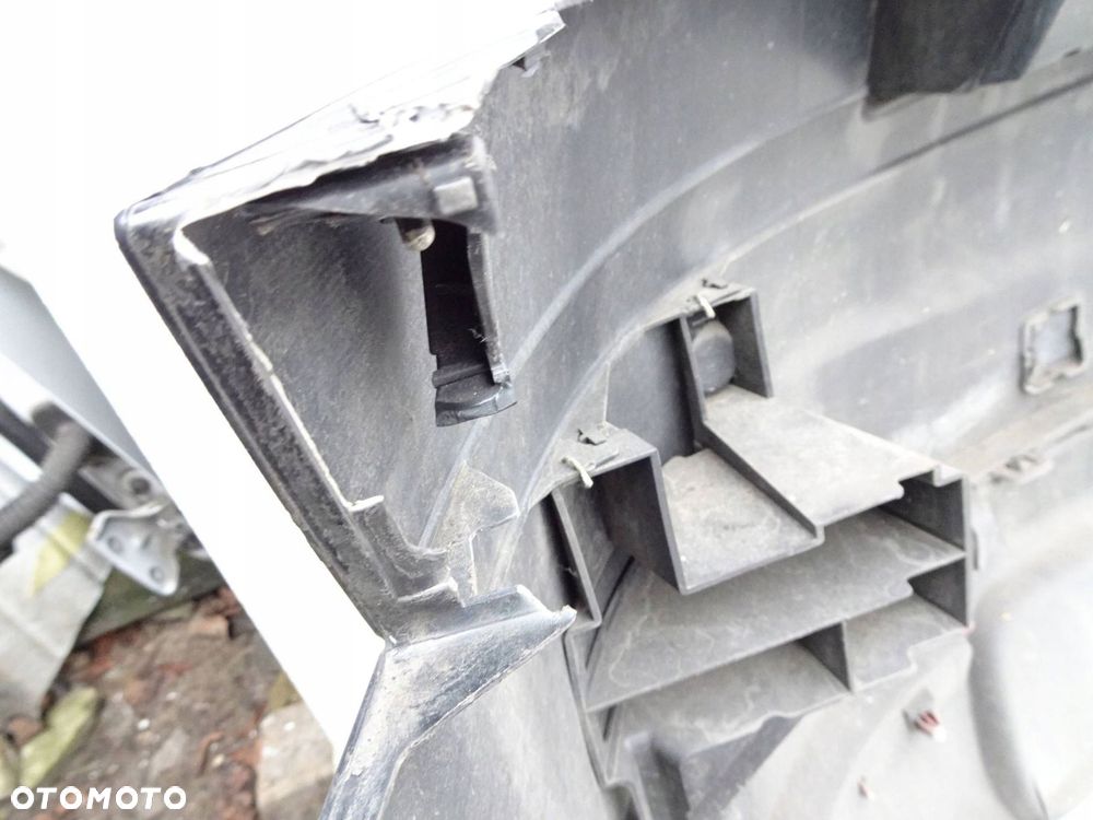 zderzak tył citroen c5 iii ktvd sedan - 12